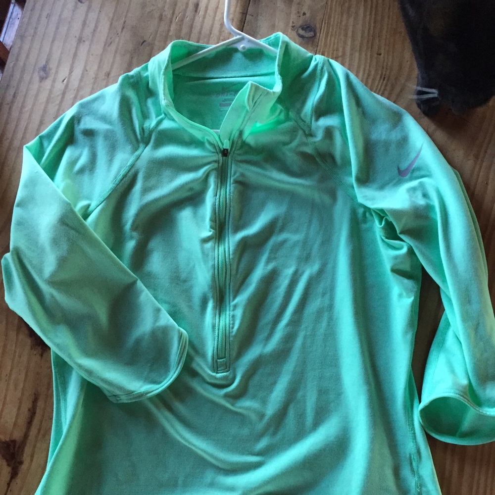 Nike Dri-Fit Pullover