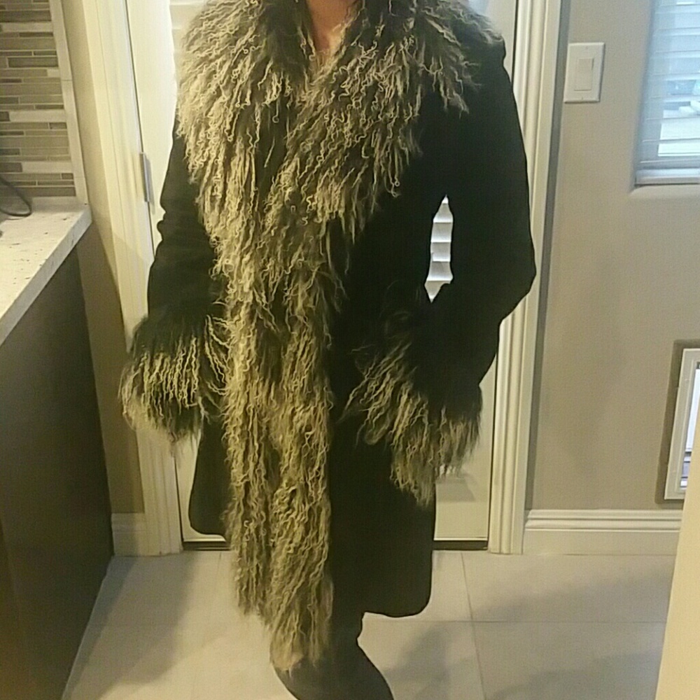 Black 100% leather long jacket