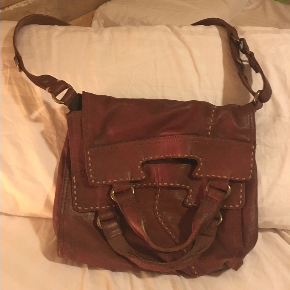 Lucky Brand EUC Abbey Road Messenger Bag