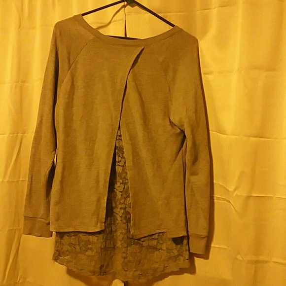 Red Camel Long Sleeve Shirt - Picture 2 of 2