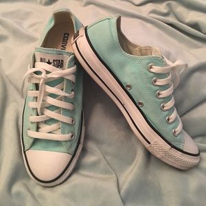 Tiffany blue Converse rare & hard to find Sz 7