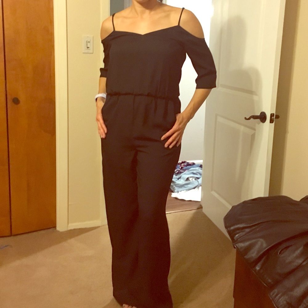 Black Gianni Bini romper pants suit