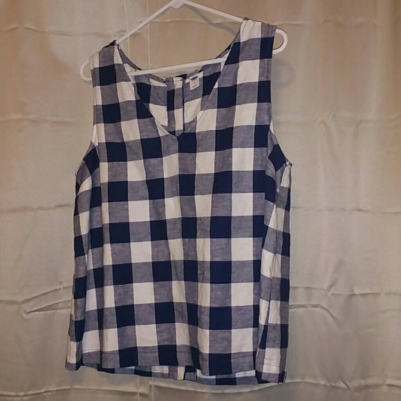 Checkered Button Back Tank - Picture 1 of 2