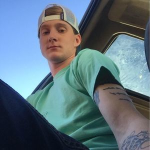 Meet your Posher, Devin