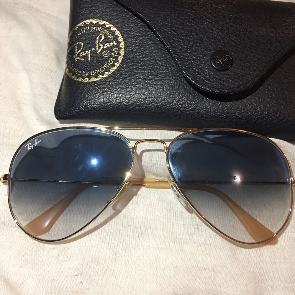🚨FLASH SALE🚨Ray Ban Gold frame aviators