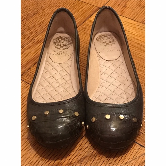 Vince Camuto Flats, Italian Olive Glazed Snake - Picture 2 of 5