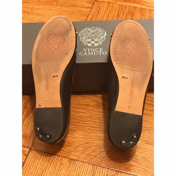 Vince Camuto Flats, Italian Olive Glazed Snake - Picture 3 of 5