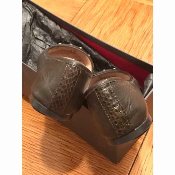 Vince Camuto Flats, Italian Olive Glazed Snake - Picture 4 of 5