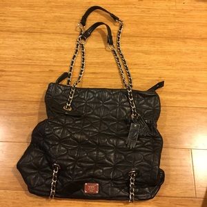 DENTS black leather purse