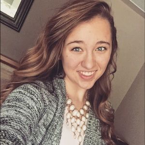 Meet your Posher, Megan