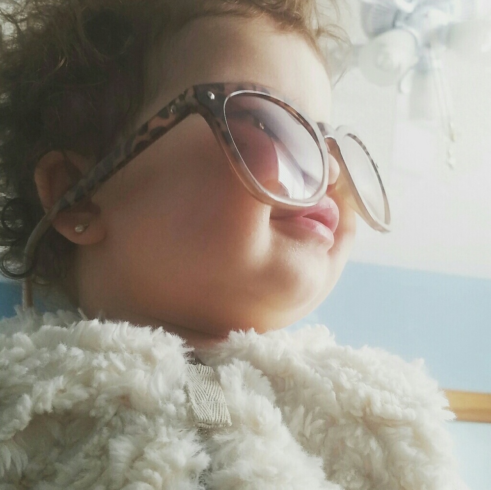 Meet your Posher, Carolina