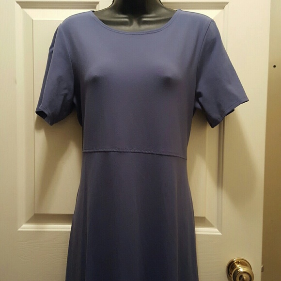 Soft & Stretchy Midi Dress - Picture 3 of 4