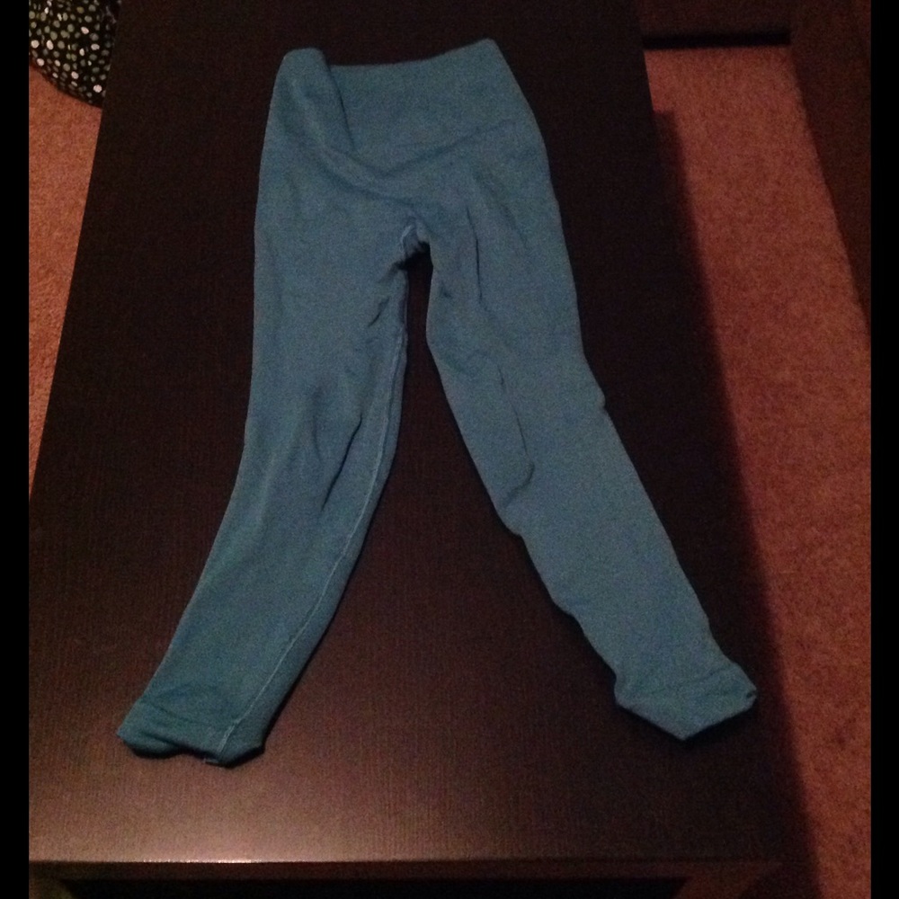 Lululemon green zone in tights