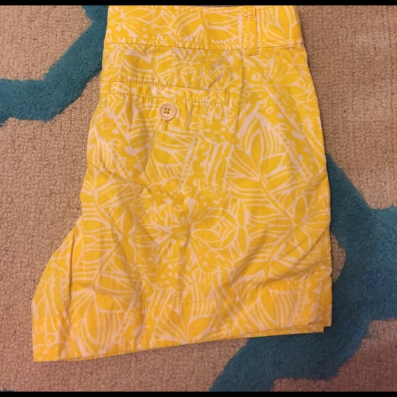 Lilly Pulitzer shorts - Picture 3 of 3