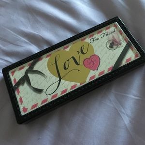 Too Faced love palette