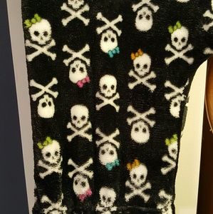 Girlie skull fleece pajama pants