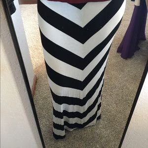 Maxi skirt