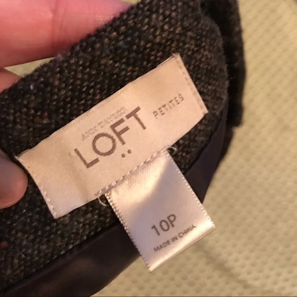 Loft Skirt - Picture 3 of 3