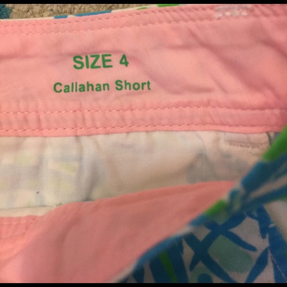 Lilly Pulitzer Short - Picture 2 of 3