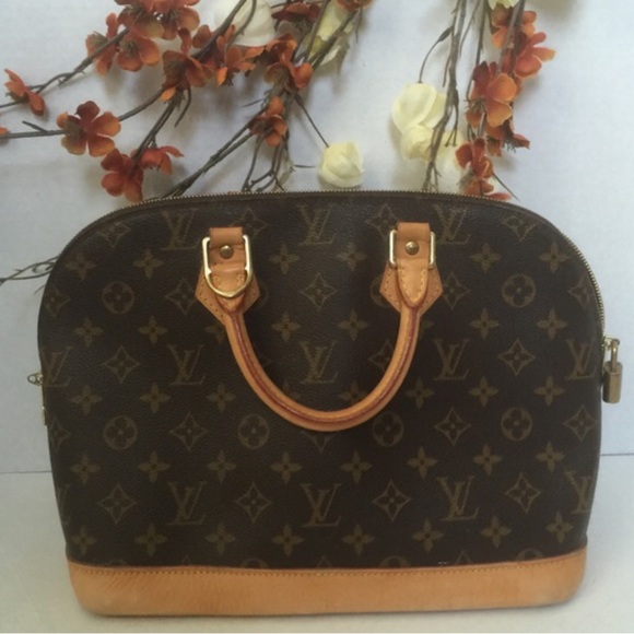 Louis Vuitton Handbags - AUTHENTIC LOUIS VUITTON ALMA PM