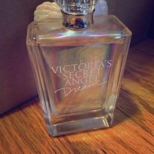 New! Victoria Secret Angel Dream Purfume