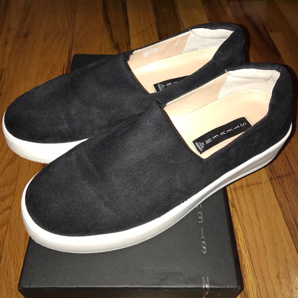 Hilda Steve Madden Flats