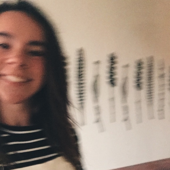 Hi, I'm Zoe - Picture 2 of 4