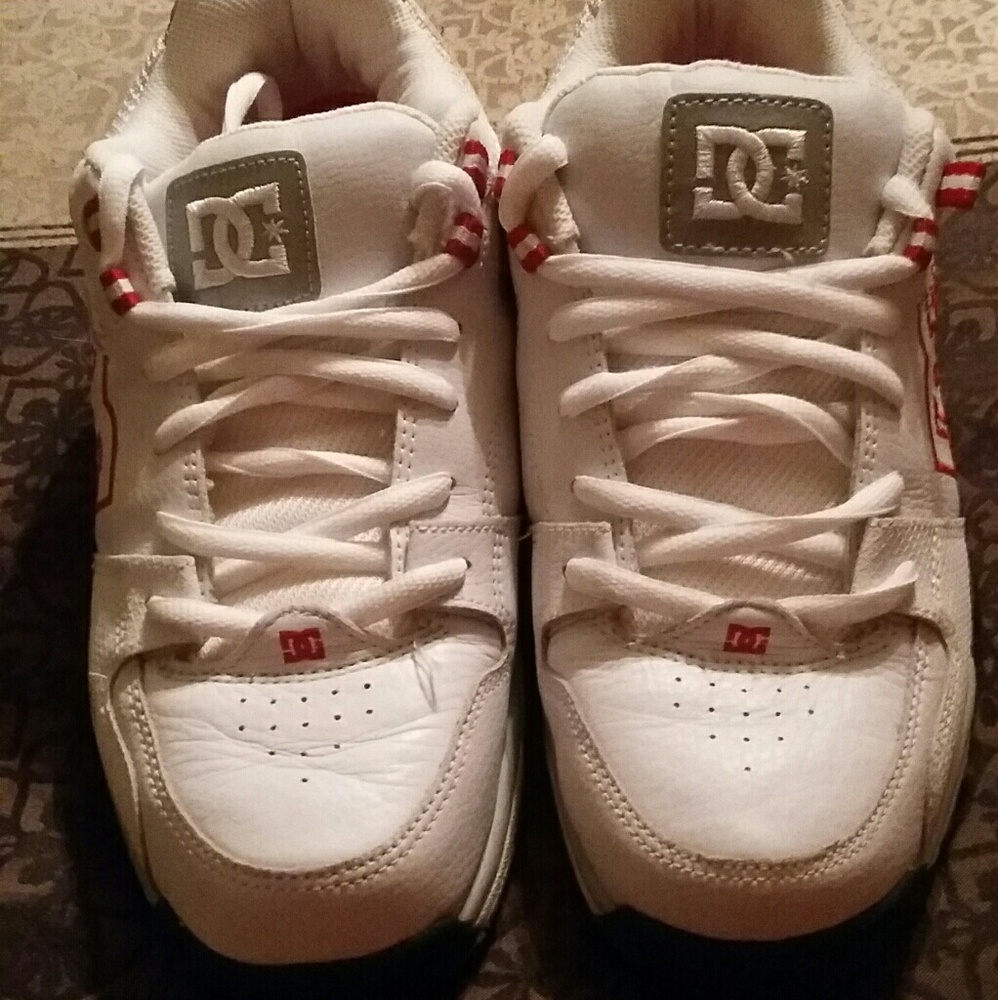 Mens Tennis Shoes