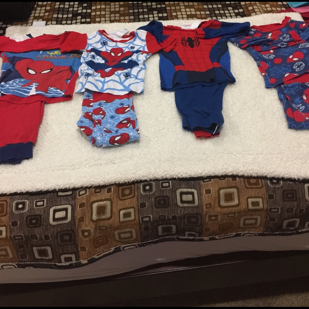 4 Spider-Man pajama sets!
