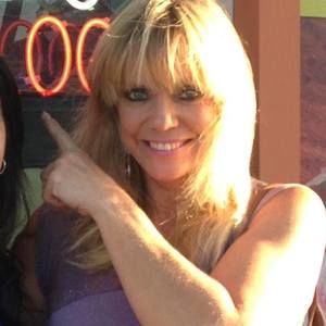 Meet your Posher, Suzan