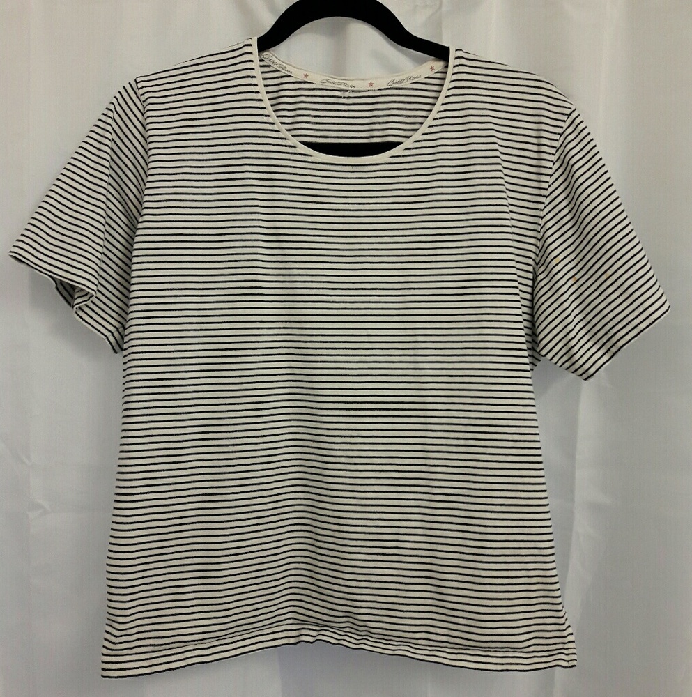 Stripped Shirt black and white.