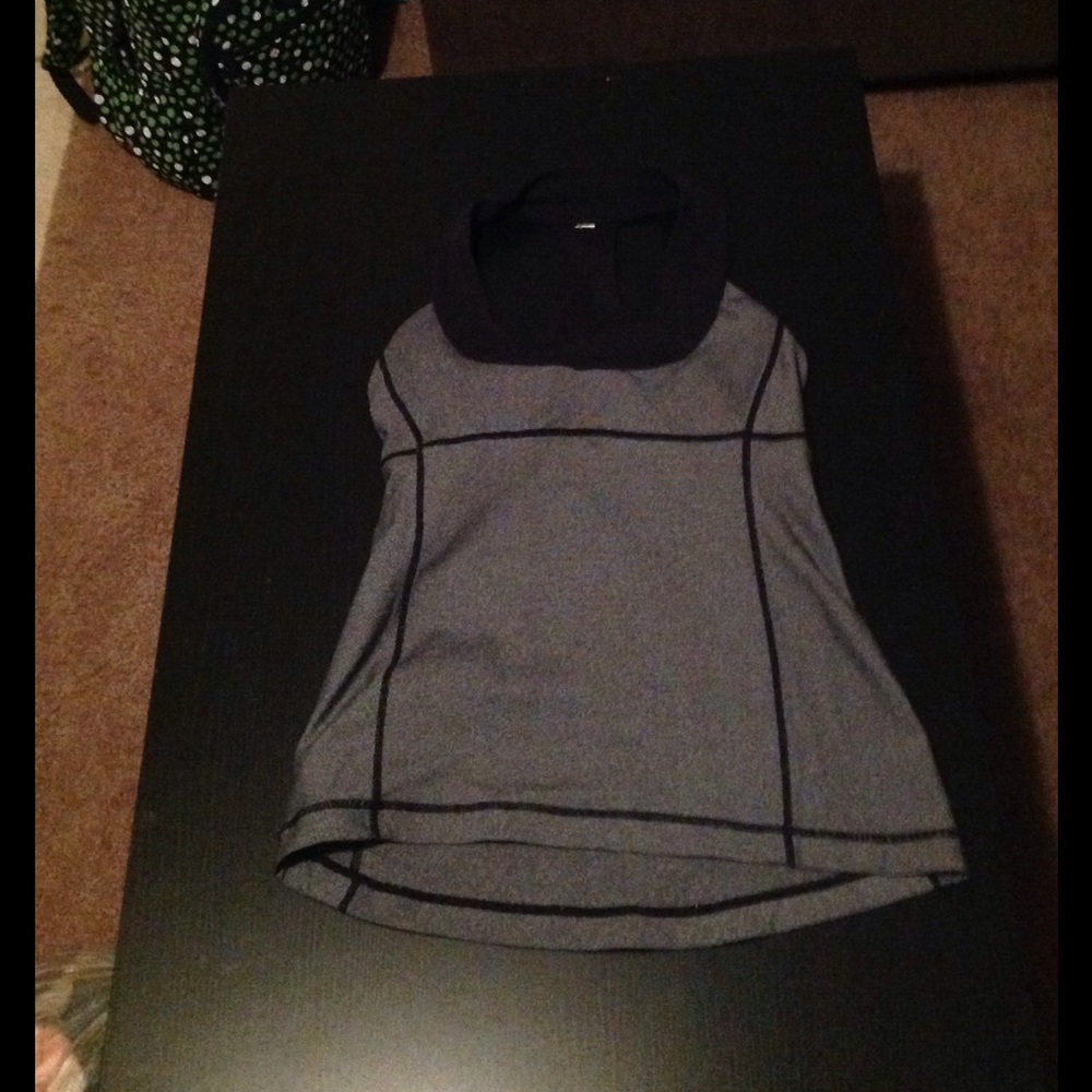Lululemon tank top