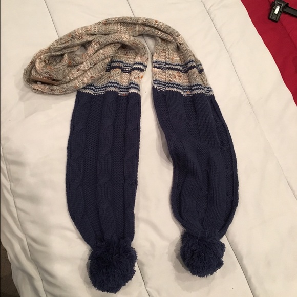 NWT Earthbound Multicolor Scarf - Picture 2 of 3