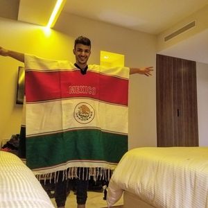 Meet your Posher, Yazeed