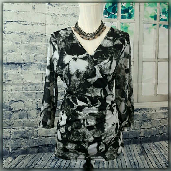 Coldwater Creek Tops - Coldwater Creek Fuzzy Floral Print