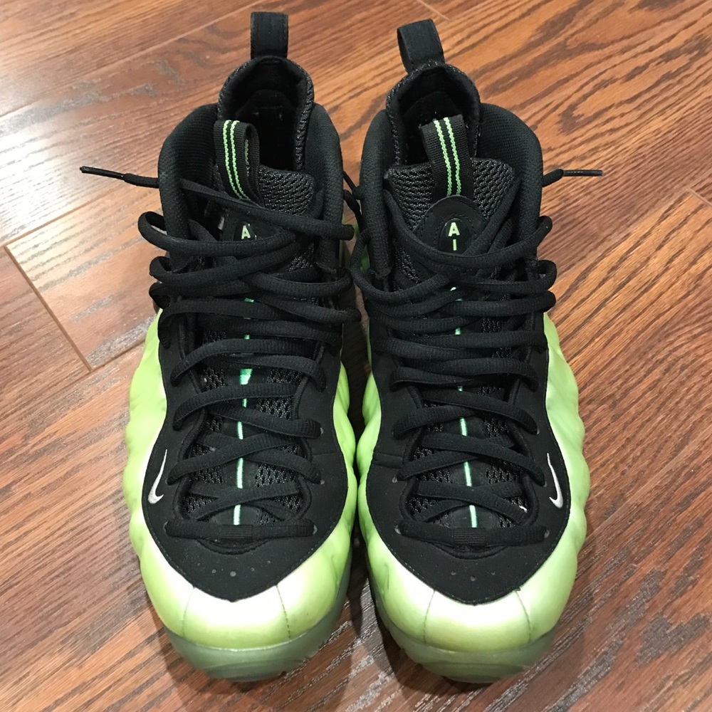 Electric Lime Green Foamposite!!!!!