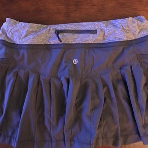 Lulu lemon running skirt