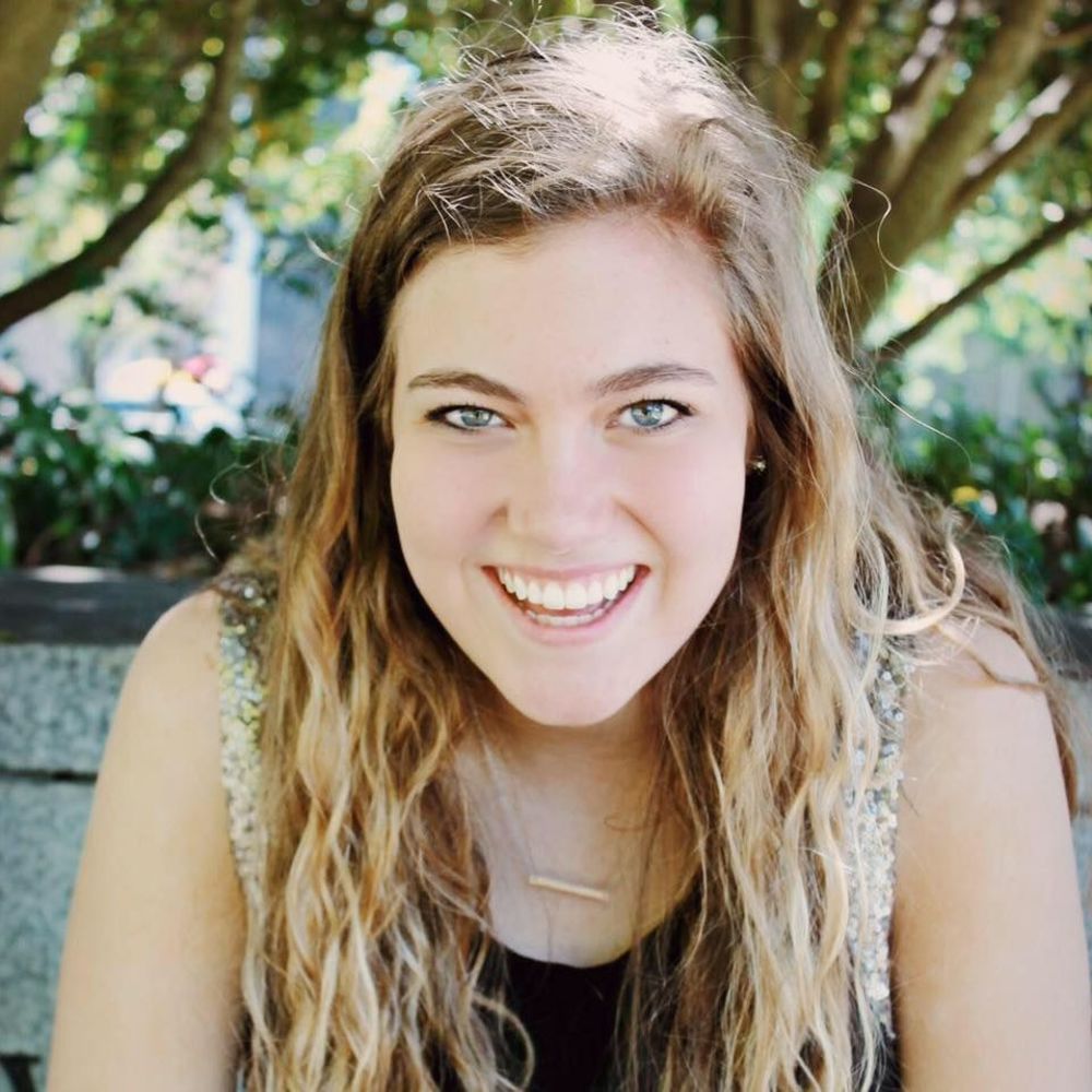 Meet your Posher, Laura