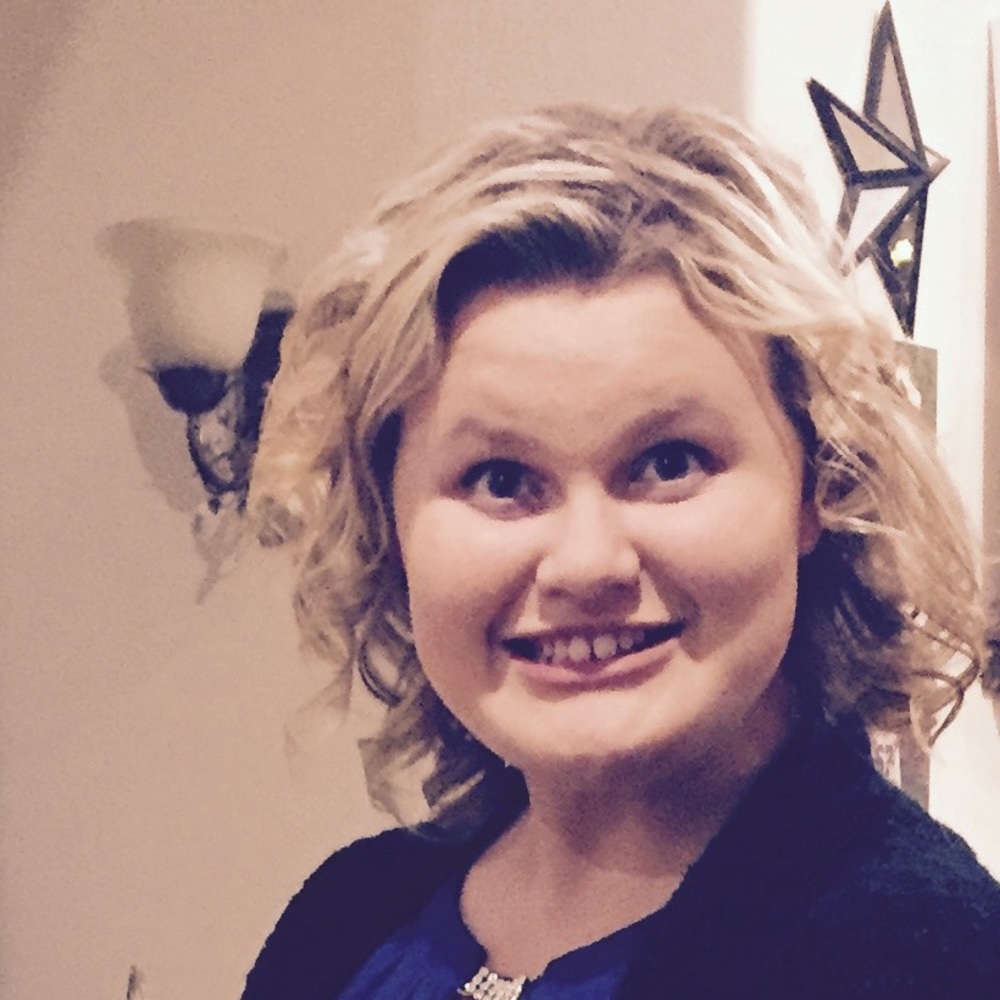 Hi I'm Calli! I'm a Christian 🌹🌹🌹🌹