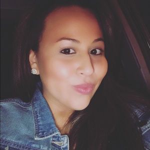 Meet your Posher, Lilly