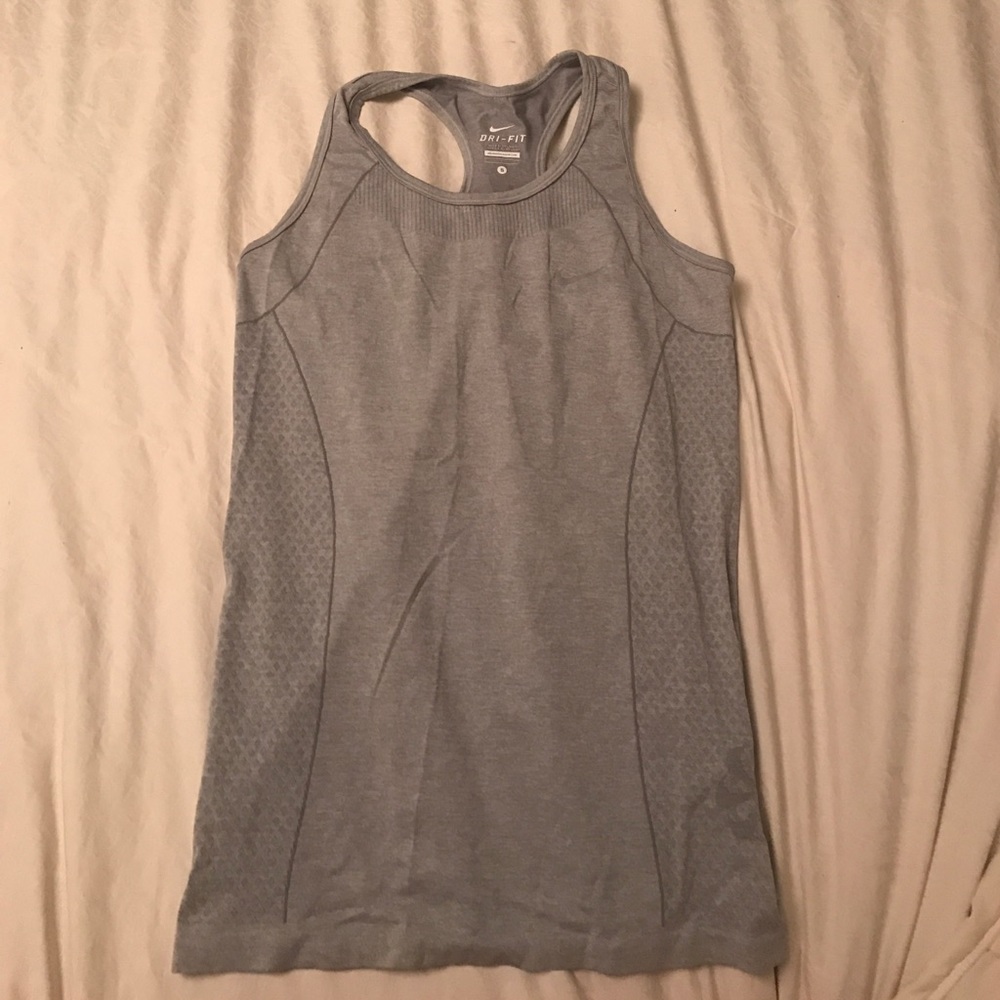 Workout tank top