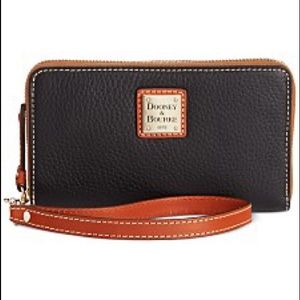 Dooney & Burke zip carryall wristlet