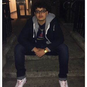 Meet your Posher, Mhamed