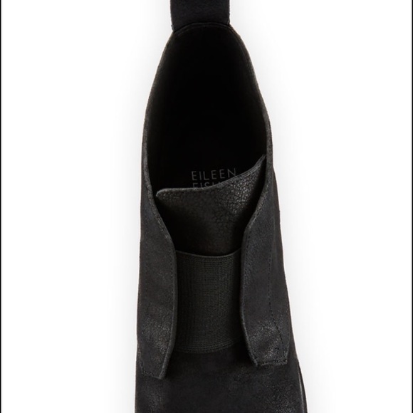 Black leather bootie. - Picture 4 of 4