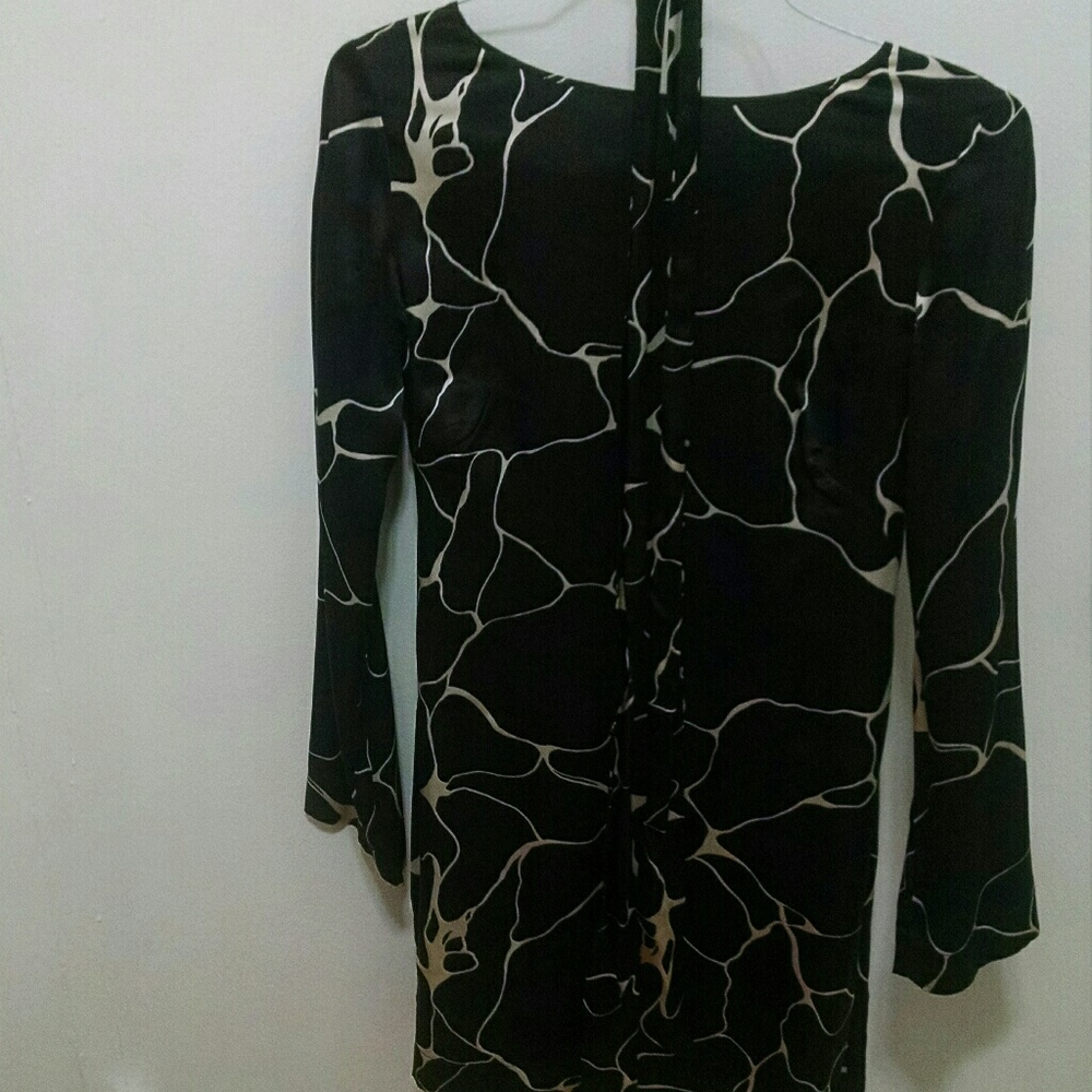 Silk black and white tunic dress
