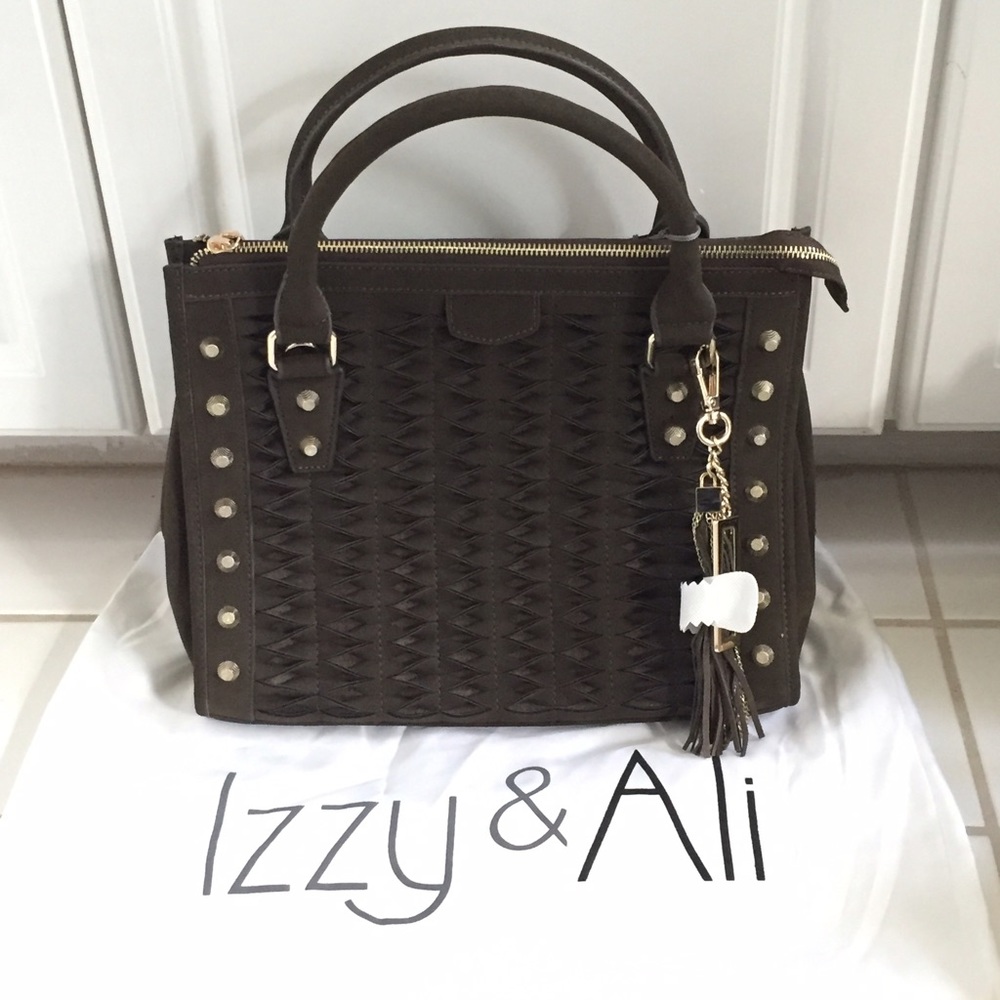‼️SOLD‼️ NWT Izzy & Ali Olive Tote