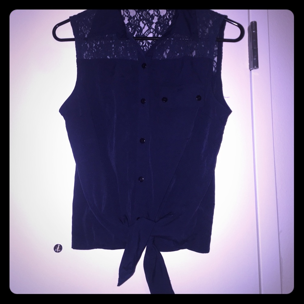 Navy top