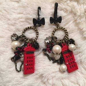 Betsey Johnson London Earrings a