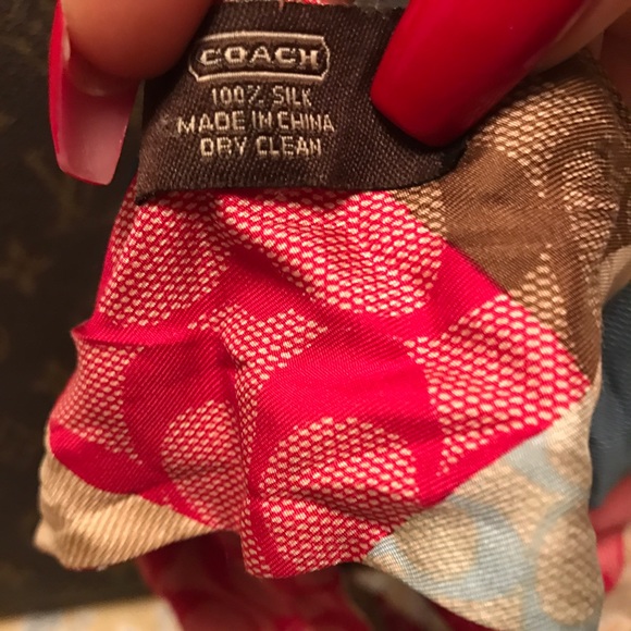 Coach scarf - Picture 4 of 4