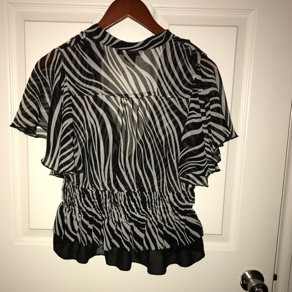 Pink Collection Women's Small blouse - Picture 3 of 3